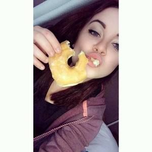 Meet your Posher, Mariah-lynn